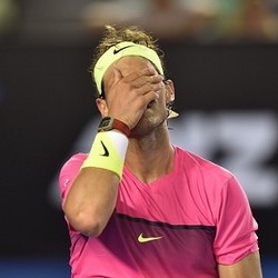 Tak Hanya Disulitkan Lawan, Nadal Juga Disulitkan Kondisi Tubuhnya Sendiri