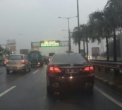 RI 54 Tanpa Voorijder dan Ikut Bermacet-macetan