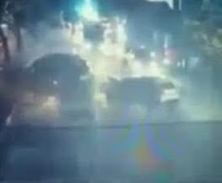 Aksi Christopher Tabrak Mobil di Pondok Indah Terekam CCTV