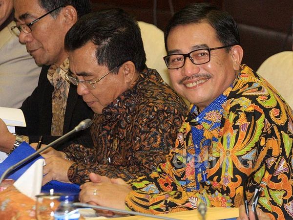 Komisi II-Menteri Agraria Bahas Sertifikasi Tanah Berbasis e-KTP