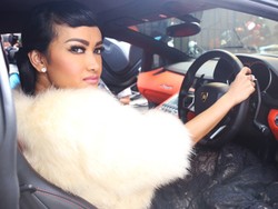 Jupe Sebut Selingkuhan Gaston Seperti Keset