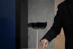 HoloLens, Kacamata 3D Hologram dari Microsoft
