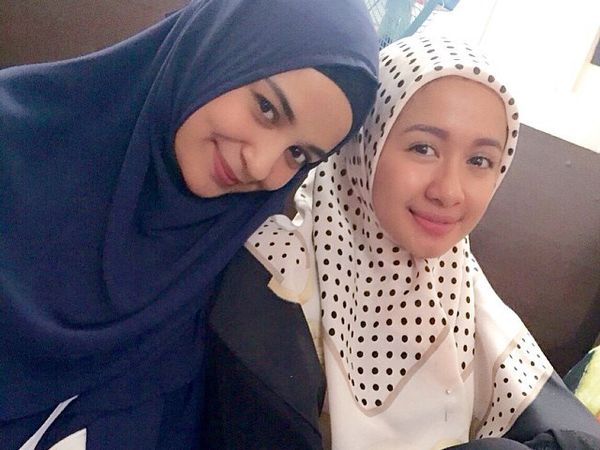 Gaya Laudya Cynthia Bella Berhijab