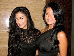 Throwback Thursday! Di Foto ini Siapa Lebih Eksotis, Farah Quinn atau Nicole Scherzinger?