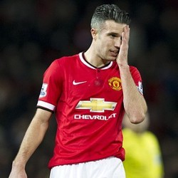 Van Persie Fit Lawan Cambridge