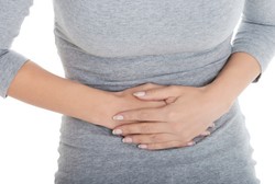 Sakit Perut Parah, Ternyata Ada Cacing Raksasa di Ginjal Wanita Ini