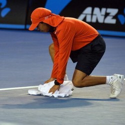 Cerita Ball Kid: Bisa Pamer ke Teman Sekolah atau Kena Bola