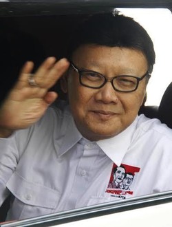 Mendagri Segera Nonaktifkan Sekda Sumut yang Jadi Terdakwa