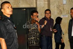 Minta BW Dibebaskan, Pendemo #SaveKPK Akan Duduki Mabes Polri