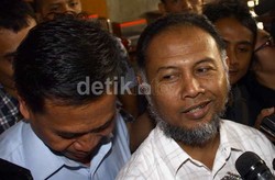 Bambang Widjojanto Ditangkap Petugas Bareskrim Saat Antar Anak ke Sekolah