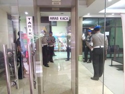 Bambang Ditangkap Saat Antar Anak Sekolah, Begini Suasana Bareskrim Polri