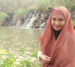 Berawal dari Jual HP untuk Modal, Riezka Kini Punya 385 Cabang Pisang Ijo