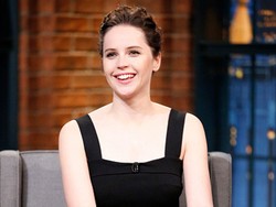 Felicity Jones, Angin Segar di The Theory of Everything