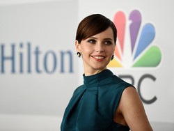 Red Wine Bantu Felicity Jones Selesaikan Adegan Sedih