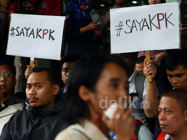 Aksi Dukung KPK