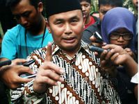 Ini Dia Sugianto Sabran Si Pelapor BW ke Polisi