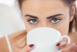 Kalau Ingin Tidur Lelap di Malam Hari, Minum Saja Kopi Ini