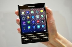 Samsung & BlackBerry Berbohong?