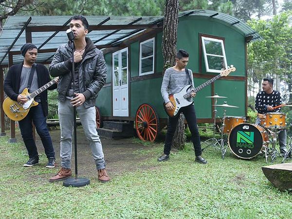 Mengintip Nano Band Syuting Video Klip 'Waktunya Kembali'