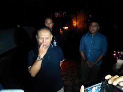 Bambang Widjojanto Tak Kapok Antar Anak Sekolah: Santai Saja