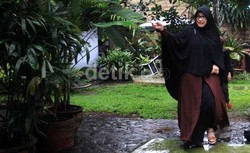 Rumah BW Dijaga 2 Petugas Keamanan KPK Berbadan Tegap