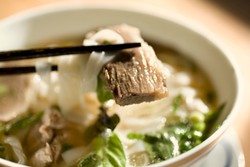 Mi Berkuah Gurih Hangat Pengusir Dingin dari Negara-negara Asia (1)