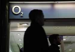 Orang Terkaya Asia Siap Beli Operator Inggris USD 15,4 Miliar