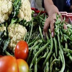 Begini Cara Tukang Sayur Siasati Harga BBM yang Naik-Turun