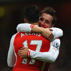 Sanchez Sangat Bagus, tapi Cazorla yang Terbaik