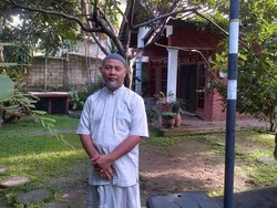 Usai Menunaikan Salat, Bambang Widjojanto: Yang Amankan Saya Malaikat