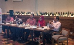 KontraS: Jokowi Bukan Pemain Utama, Tapi Pemegang Stempel