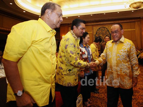 Ical Kumpulkan DPD dan Kepala Daerah Bahas UU Pilkada