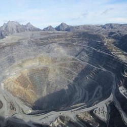 Menteri ESDM: Kami Tidak Bisa Paksa Freeport Bangun Smelter di Papua