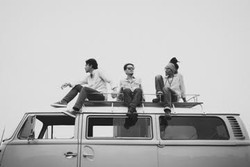 Dialog Dini Hari Lepas Video Musik untuk Lagu Gurat Asa