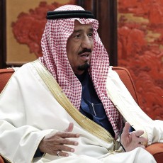 Raja Abdullah Mangkat, Pemimpin Dunia Terbang ke Arab Saudi
