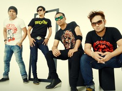 Amora Band Rilis Lagu Baru, Diguna-guna Cinta