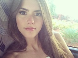 Mengenal Si Cantik Paulina Vega, Miss Universe ke-63 Asal Kolombia