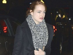 Ini Wajah Emma Stone Tanpa Make-up