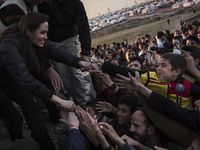 Angelina Jolie Kunjungi Korban ISIS di Irak