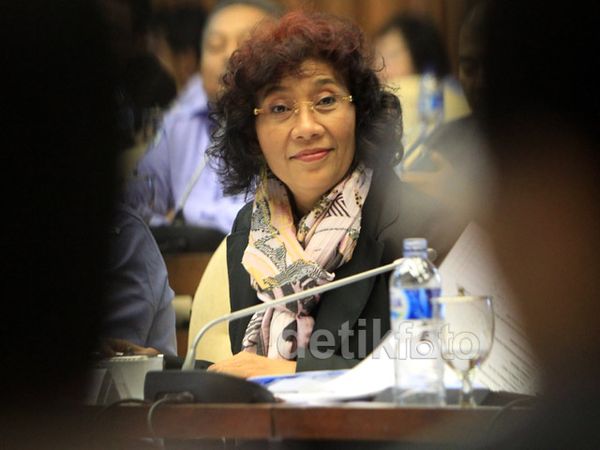 Menteri Susi Jelaskan Mahalnya Harga Jaring