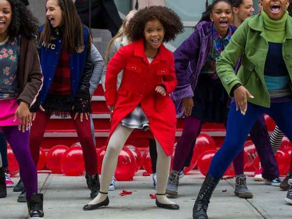 Bernyanyi dan Menari Bersama di Film 'Annie'