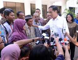 Melihat Sikap Jokowi di Kasus Pornografi M Arsyad dan Bambang Widjojanto