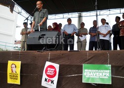 Buya Syafii Maarif: Kita Ingin KPK dan Polri Akur Kembali