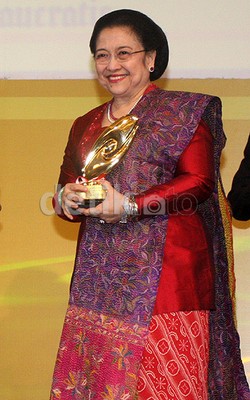 Manuver Senyap Megawati