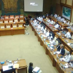 Kenapa Izin Ekspor Freeport Diperpanjang? Ini Penjelasan Menteri ESDM