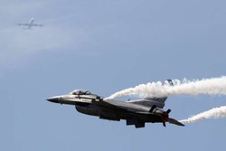 F-16 Yunani Jatuh Menimpa Lokasi Parkir Pesawat, 10 Orang Tewas