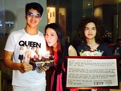 Perfect Family: Ayah, Bunda, Al, El, Dul