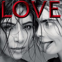 Kim Kardashian dan Cara Delevingne Tampil Bersama di Cover di Majalah Love