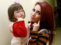 Chibul, Putri Ussy dan Andhika yang Cute Banget!