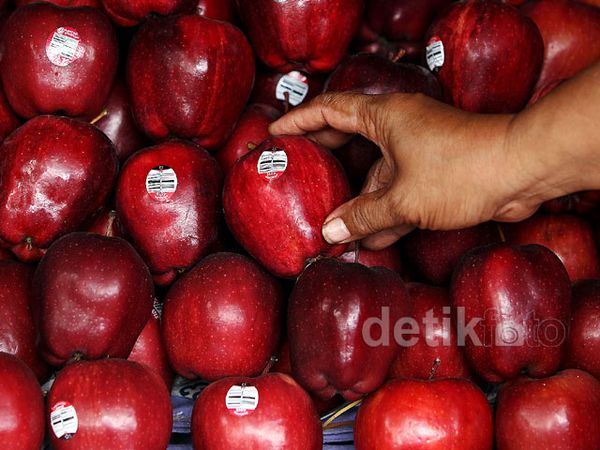 Apel AS Berbakteri, Pedagang Buah Sepi Pembeli